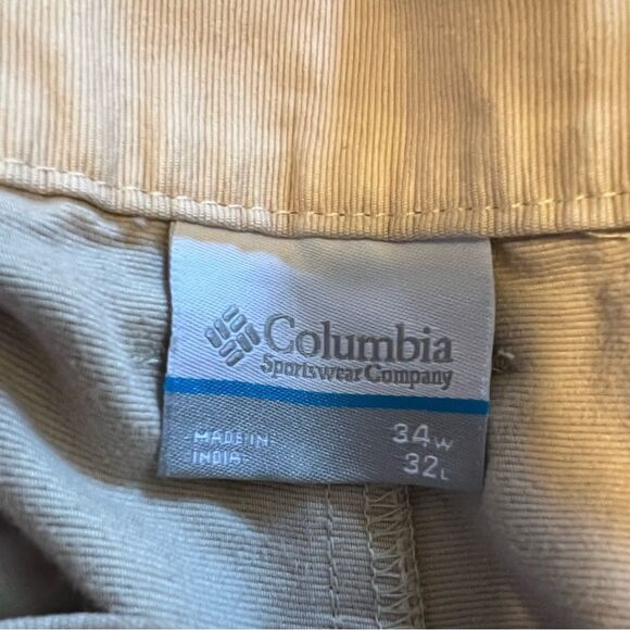 Columbia Khaki Casual Pants. Size 34W 32L. Great Condition! - Picture 8 of 10
